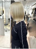 ラインが綺麗切りっぱなしボブ【矢野克典】横浜ブロンドヘア