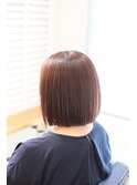オイルストレートでつくる綺麗なショートボブ