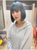 「青みの魔法。ひと味違う寒色ボブ」