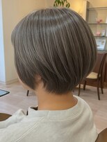 美容室ステラ　坂戸駅前店&nbsp;ハイライト×ショート［坂戸］