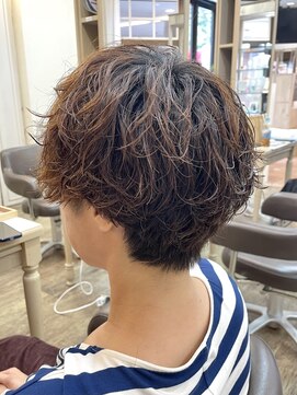 アルターリール(aL ter Rire) くびれヘア/アプリコットオレンジ/ハイライトカラー/中村郁未