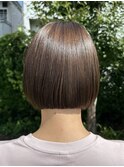ミニボブ 切っぱなし ベージュカラー 髪質改善 艶髪 ワンレン