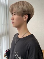 メンズサロン トレヘアー 京都烏丸店(tRe hair)&nbsp;センターパート×ハイトーン/ミルクティーベージュ/垢抜けメンズ