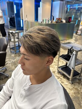 アンサー 千葉中央(UNSER prod by THE DAY) 【MEN’S HAIR/サーフカール/刈り上げセンターパート/千葉】