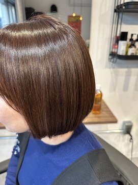 ラフ(Laugh) 内巻きミニボブ