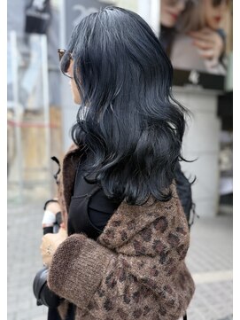 ラ キング(LA KING) クラゲヘアー/小顔に見せるヘア/ココアベージュ/栄