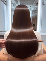 ダル 渋谷/表参道(DAL.)&nbsp;ヘーゼルブラウンベージュ美髪大人レイヤーストレート矯正