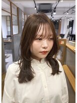 アカラ(acala)&nbsp;大人レイヤーカット【20代30代40代/イルミナカラー/髪質改善】