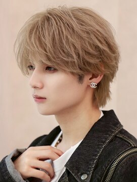 ルーシー 名古屋栄(LUCEY) センターパートニュアンスパーマフェザーパーマ波巻きパーマ