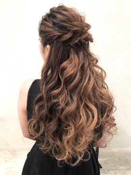 ヘアセット&メイク専門店 カスミ(Kasumi) ハーフアップ