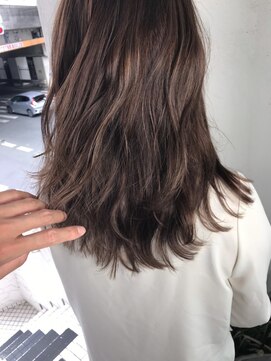 フロート 小阪店(float) グレージュ_マニッシュショート,ネイビーカラー,フレンチボブ