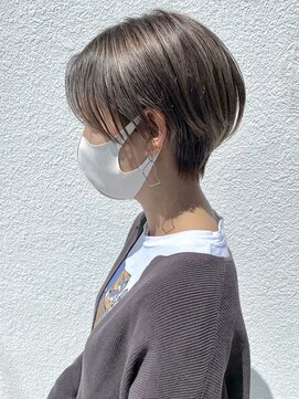 ルアン 上通り(ruen) 熊本 ショートカット 大人ショート ruen 上通り 右田莉奈
