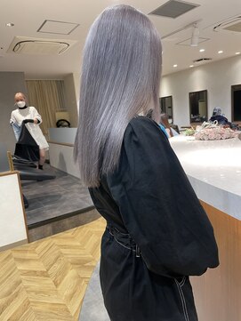 ロンド レア 天神大名店(Lond Le’a) ミルクティーベージュ/ダブルカラー/ブリーチ/くびれヘア