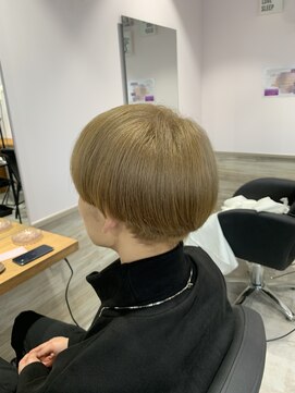 リーオオサカ(Lee Osaka) ベージュカラー