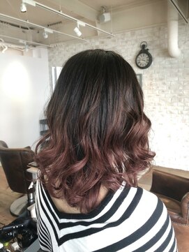 アフィナー 上大岡(Afinar) バレイヤージュ×ピンク♪