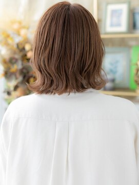 カバーヘア ブリス 上尾西口店(COVER HAIR bliss) 大人ハイライトくせ毛風外ハネボブウルフTb6上尾20代30代40代