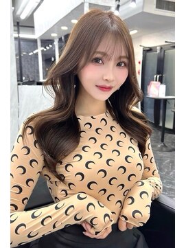 リア 大阪梅田(Ria) くすみベージュカラー　レイヤーカット 【韓国ヘア 大阪 梅田】