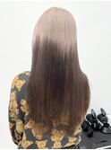 ミルクティーブロンドダークブルーワンホンレイヤーカット