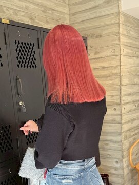 ヲタク(wotaku.) ピンクオレンジ暖色カラーブリーチダブルカラーケアブリーチ赤髪