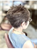 60代 大人さわやかショート/白髪ぼかし髪質改善/ショート/カラー