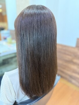 アークスヘアー 10代20代30代大人可愛い艶感アッシュグレージュヨシンモリヘア