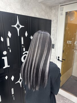 ティアム 渋谷店(Tiam shibuya) 伸ばしかけヘア/小顔ヘア/ブリーチなしカラー/髪質改善