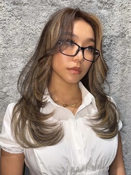 ブロック ジャポン(bloc japon) ハイトーン ハイライト ケアブリーチ ハッシュカット/河野