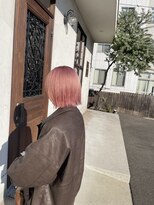 ニュウニュウ(NIU NIU)&nbsp;切りっぱなしボブ×ペールピンク