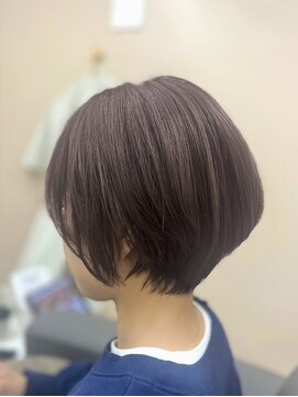 アンジュール ラナリア(1//jour LanaRia) コンパクトシルエットで小顔になれるショートボブ