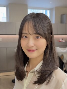 コア銀座メゾン(COA GINZA Maison) 素のままで綺麗なレイヤースタイル