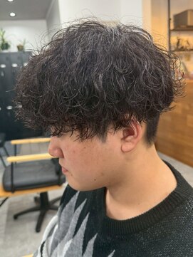 フゥ 宇都宮戸祭(FeU) 宇都宮メンズカットメンズパーマ波巻きスパイラルパーマツイスパ