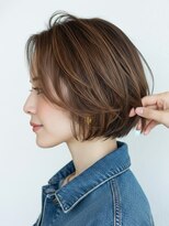 サンタフェ 一宮森本店(Santa'Fe) 脱白髪染め/白髪ぼかしカラー/レイヤーカット/ショート