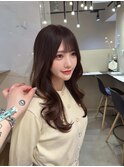 ベージュ×くびれスタイル