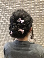 【 Olive’s by neolive】リボンヘアアレンジ