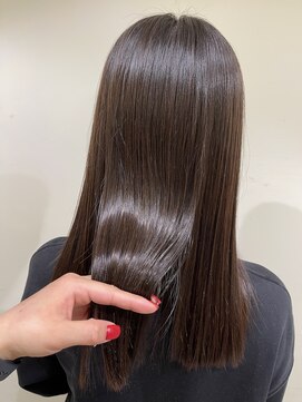 リー 枚方(Lee) 【高階】艶髪