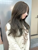 パークレーン アイス イヴェン(park lane ICI yeven)&nbsp;ブリーチなし　オリーブベージュ　レイヤーカット/momoka