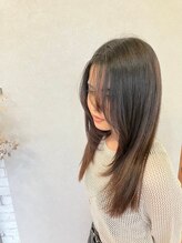 バランス(balance) 色っぽい顔まわりレイヤースタイル