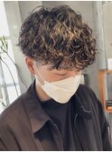 メンズパーマ波巻きパーマツイストスパイラルシャドウパーマ30代