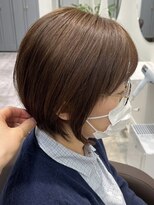 GBG 自由が丘&nbsp;くびれショートボブ40代50代グレイカラー白髪ぼかしハイライト