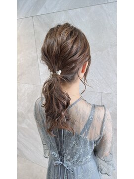 ドゥマン(Demain) 【結婚式　お呼ばれセット】アップスタイル　ブライダル