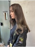 グレージュ