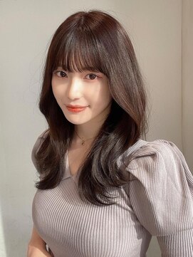 ラルユー 金山(LallYou) 後れ毛が可愛い顔周りハイレイヤーロングチェリーブラウン