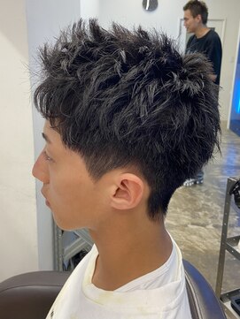 ザデイトウキョウ 表参道 青山(THE DAY TOKYO) スパイキーショート