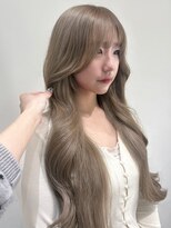 ビューシンサイバシ(VIEW SHINSAIBASHI)&nbsp;ミルクティーベージュレイヤー顔まわりイメチェン10代20代30代