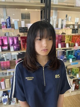 サラ 新宮店(SARA) ミディアムレイヤー