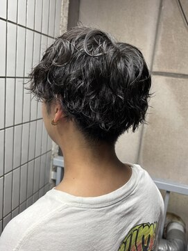 ナイト(KNIGHT) 波巻きパーマ