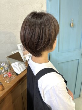 ヘアーミュゼ 井田店(Hair Musee) 白髪ぼかし×丸みショート