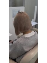 ケアウメダ(CARE UMEDA) 【ハイトーンボブ】大阪梅田 AYATO