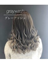 バトー(bAteAu)&nbsp;ハイライト、グラデーション、インナー、エクステ、ブリーチ