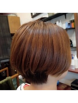 さろん町 愛宕 アシメショートボブ